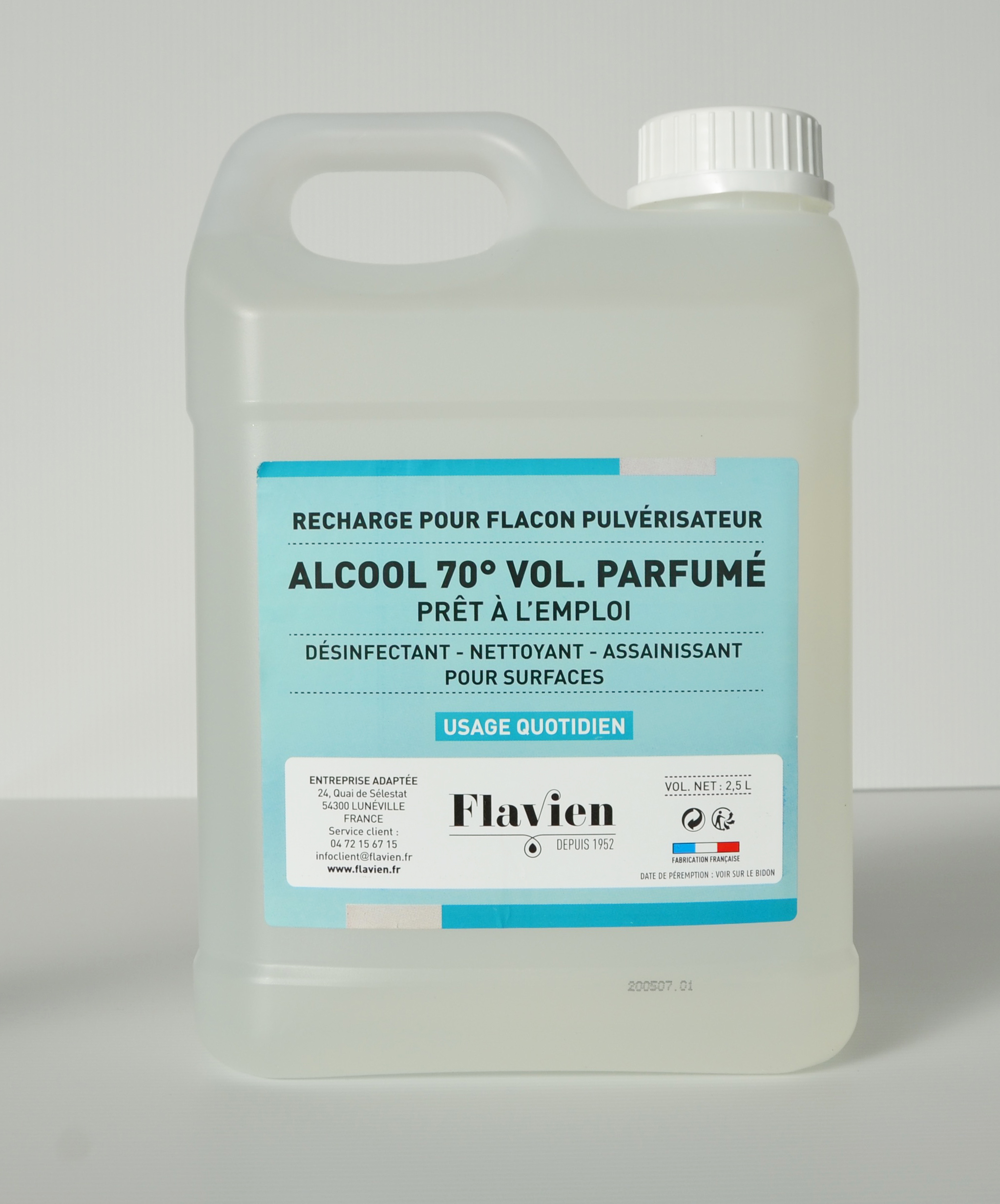 Désinfectant pour les surfaces et le matériel avec une teneur en alcool de  70° Bactisept Spray 500 ml